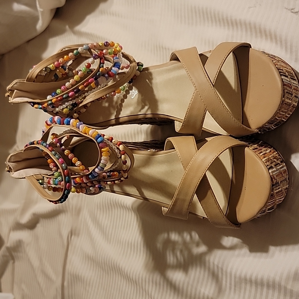 Wedge sandals